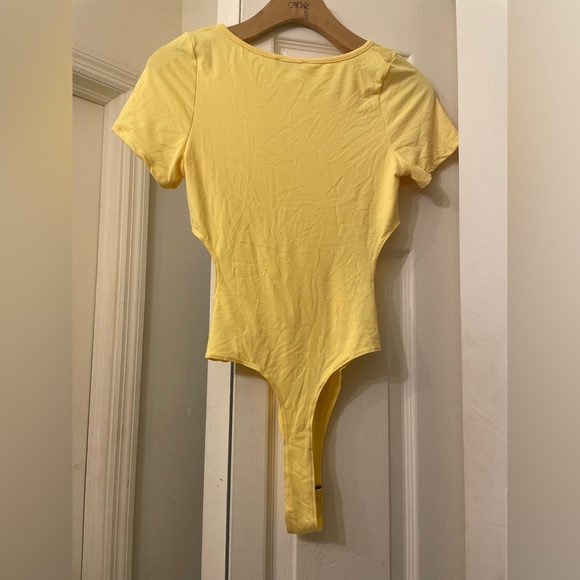 FashionNova Limited Edition Bodysuit - Picture 9 of 10